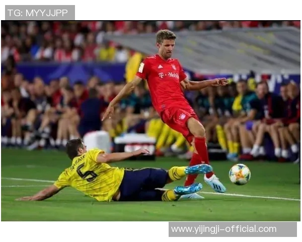 欧联杯激战：拜仁狂胜阿森纳五球大捷补时进球点燃全场激情