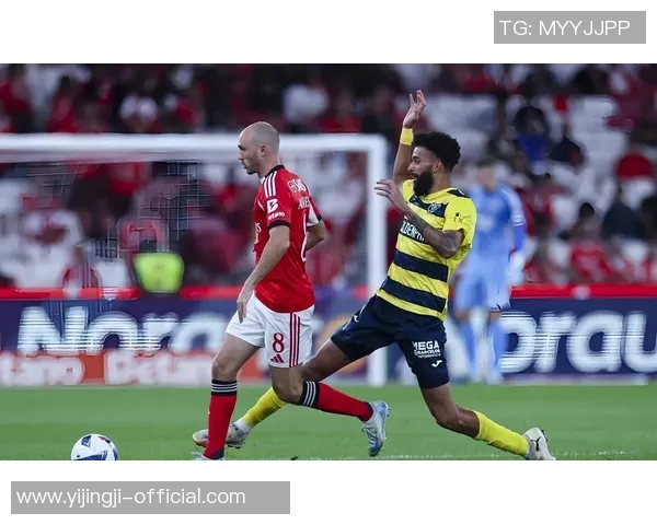 本菲卡大胜波尔图4-0震惊全场赛后点评引发热议