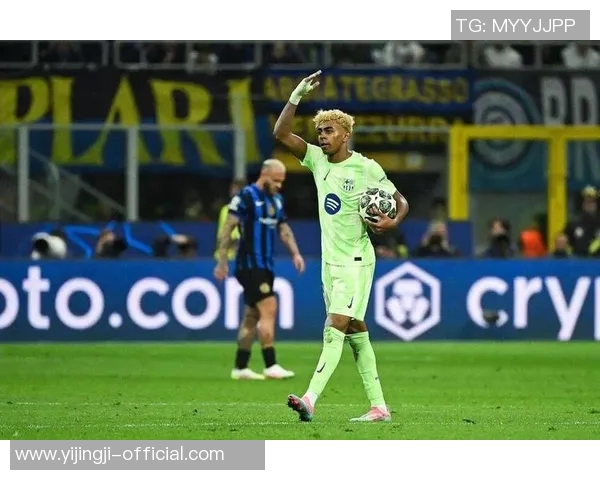 中超精彩对决巴萨凭乌龙球险胜国米全场沸腾瞬间回顾