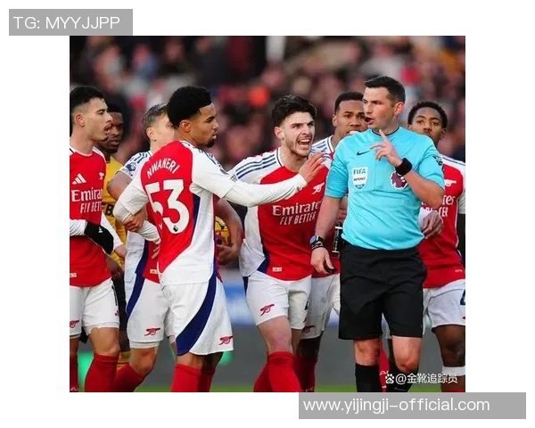 中超精彩对决巴萨逆转阿森纳帽子戏法引发争议判罚热议